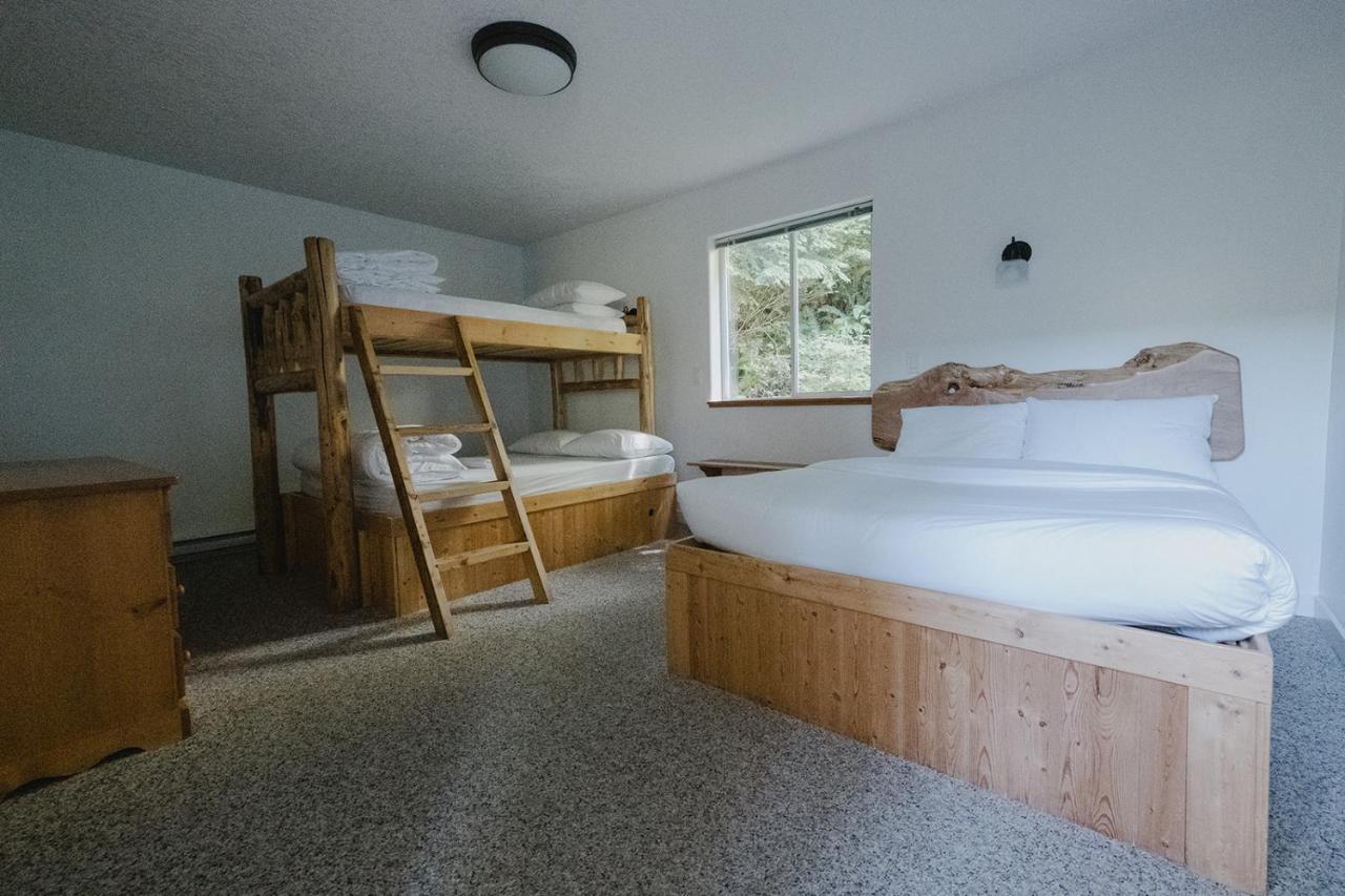 Wild Coast Wilderness Resort Port Renfrew Εξωτερικό φωτογραφία
