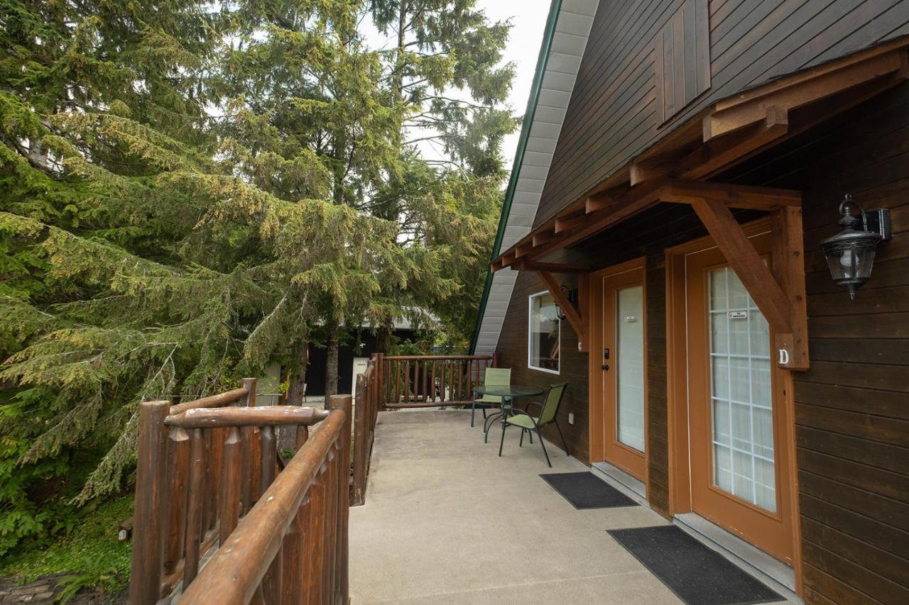 Wild Coast Wilderness Resort Port Renfrew Εξωτερικό φωτογραφία