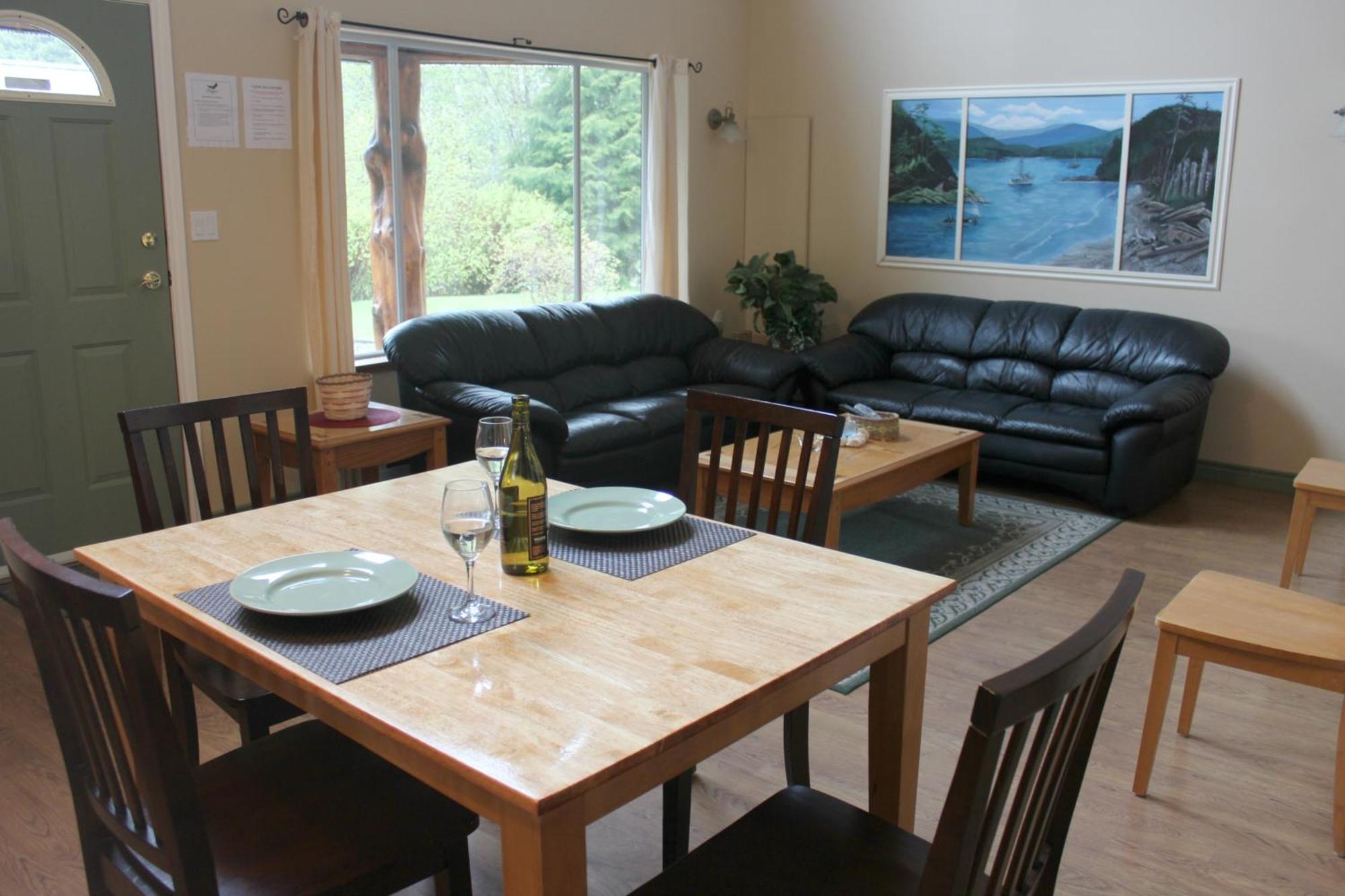 Wild Coast Wilderness Resort Port Renfrew Δωμάτιο φωτογραφία